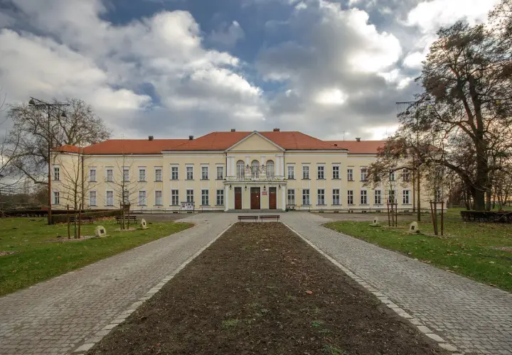 Najciekawsze atrakcje w Brzegu Dolnym, które musisz zobaczyć
