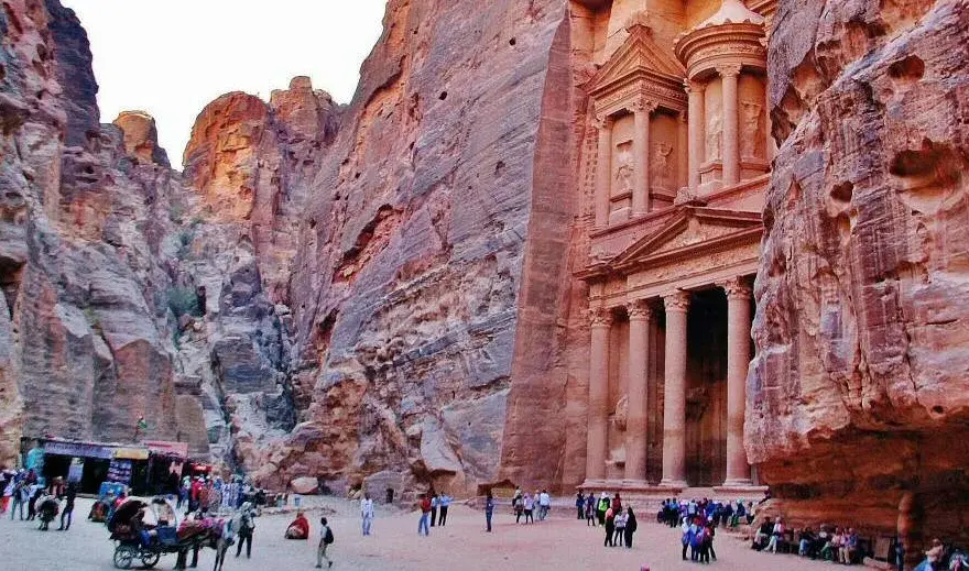 Najlepsze atrakcje turystyczne w Jordanii, które musisz zobaczyć